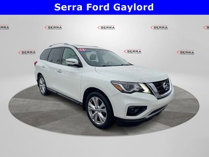 Used 2018 Nissan Pathfinder SL w/ SL Premium Package