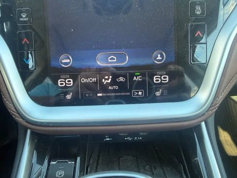 Used 2020 Subaru Outback Touring w/ Popular Package #2 AWD/4WD image 19