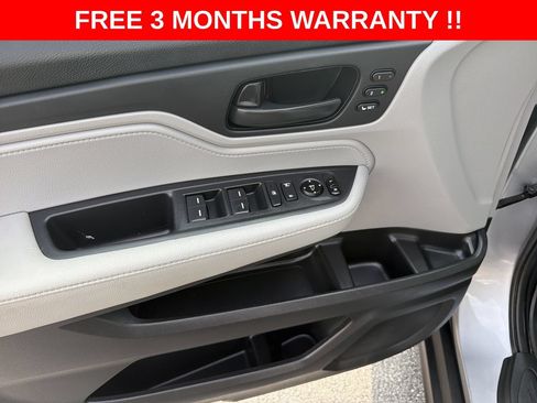 Used 2019 Honda Odyssey EX-L image 12