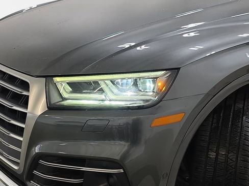 Used 2019 Audi SQ5 Prestige AWD/4WD image 31