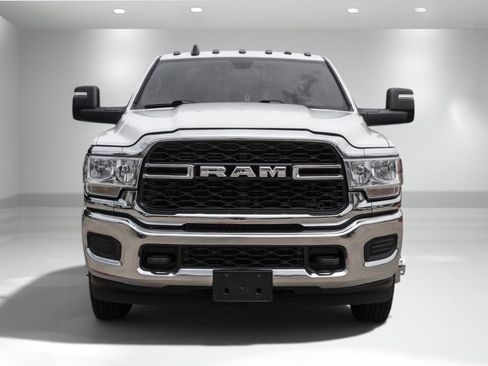 Used 2023 RAM 3500 Tradesman AWD/4WD image 4