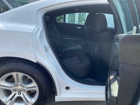 Used 2023 Dodge Charger SXT RWD image 27