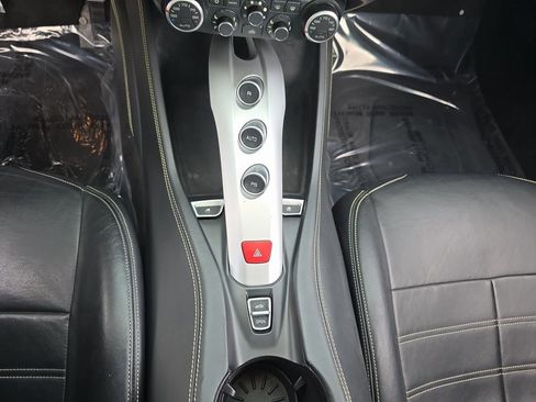 Used 2016 Ferrari California T image 23