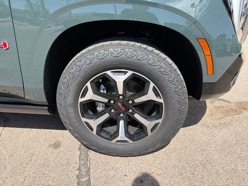 New 2026 GMC Yukon XL AT4 image 11