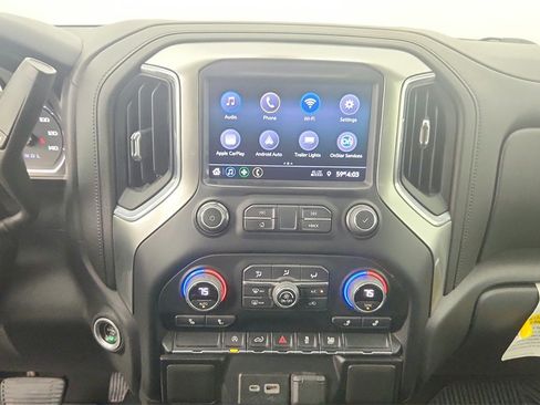 Used 2021 Chevrolet Silverado 1500 LT image 21