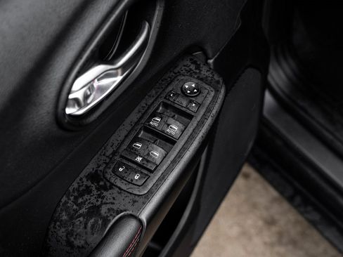 Used 2022 Jeep Cherokee Trailhawk image 56