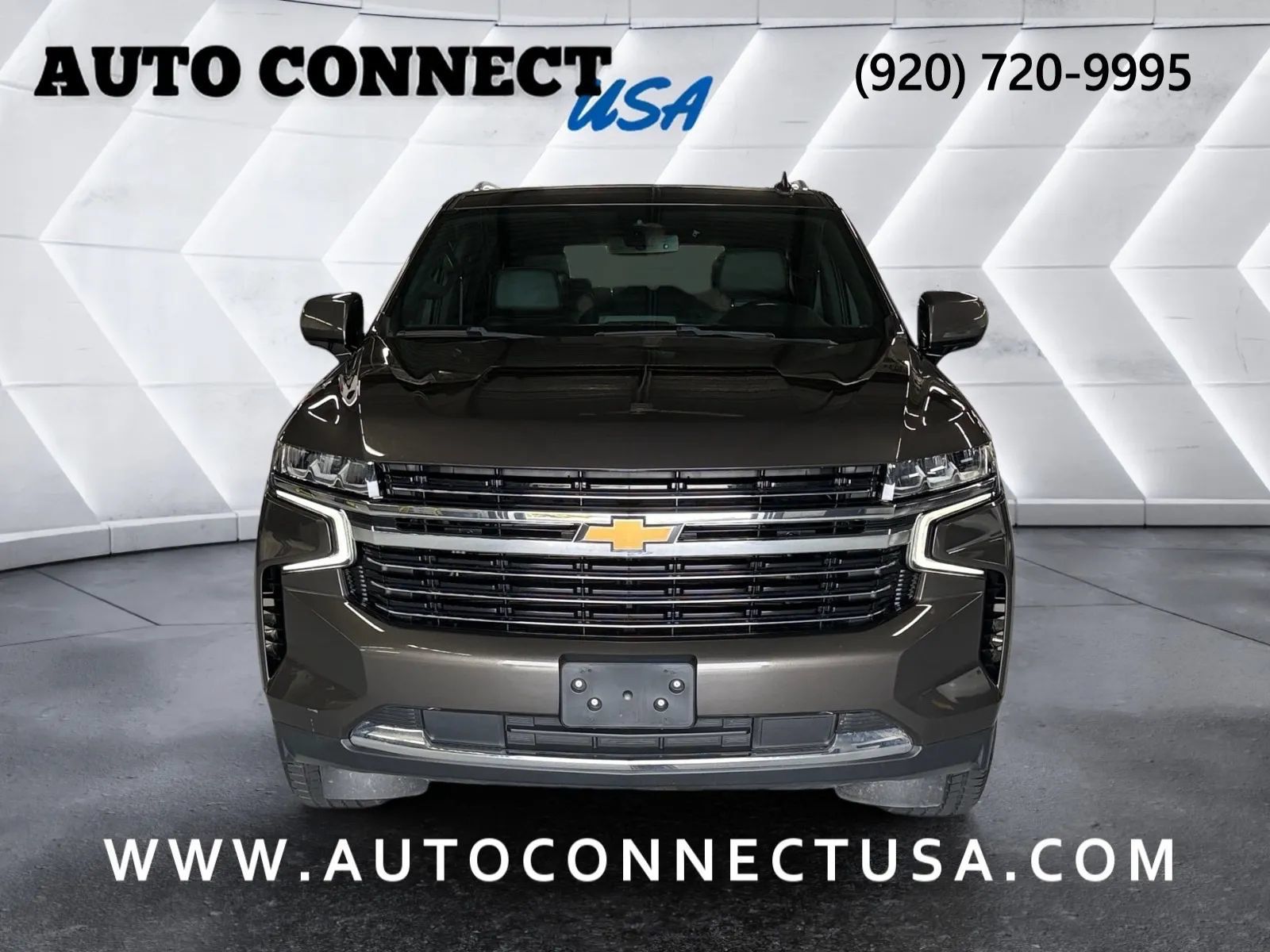 Used 2021 Chevrolet Suburban LT w/ Rear Media and Nav Package AWD/4WD image 4