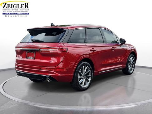 Used 2024 Lincoln Corsair Grand Touring w/ Equipment Group 301A AWD/4WD image 5
