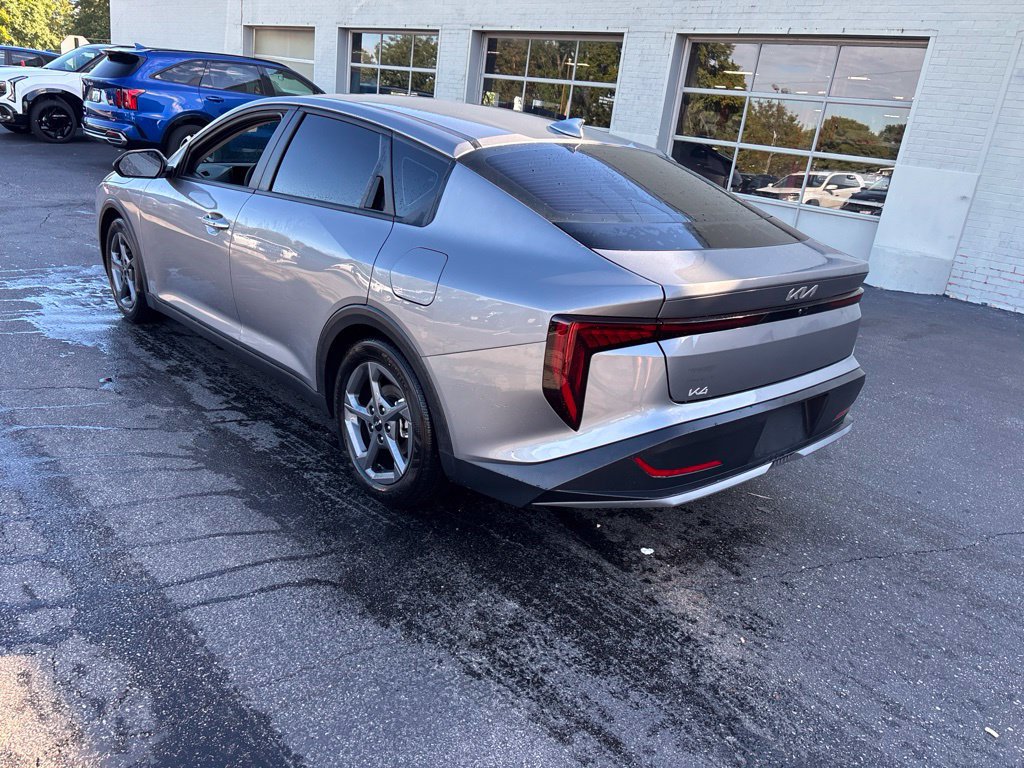 Used 2025 Kia K4 FWD image 5