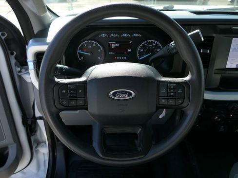 Used 2023 Ford F250 XL image 18
