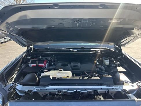 Used 2023 Toyota Tundra Platinum w/ Advanced Package image 13