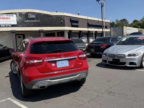 Used 2018 Mercedes-Benz GLA 250 image 10