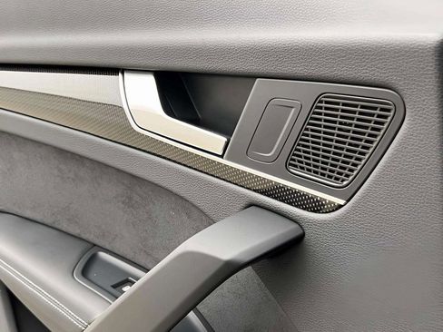 Used 2022 Audi SQ5 Premium Plus w/ Premium Plus Package image 40