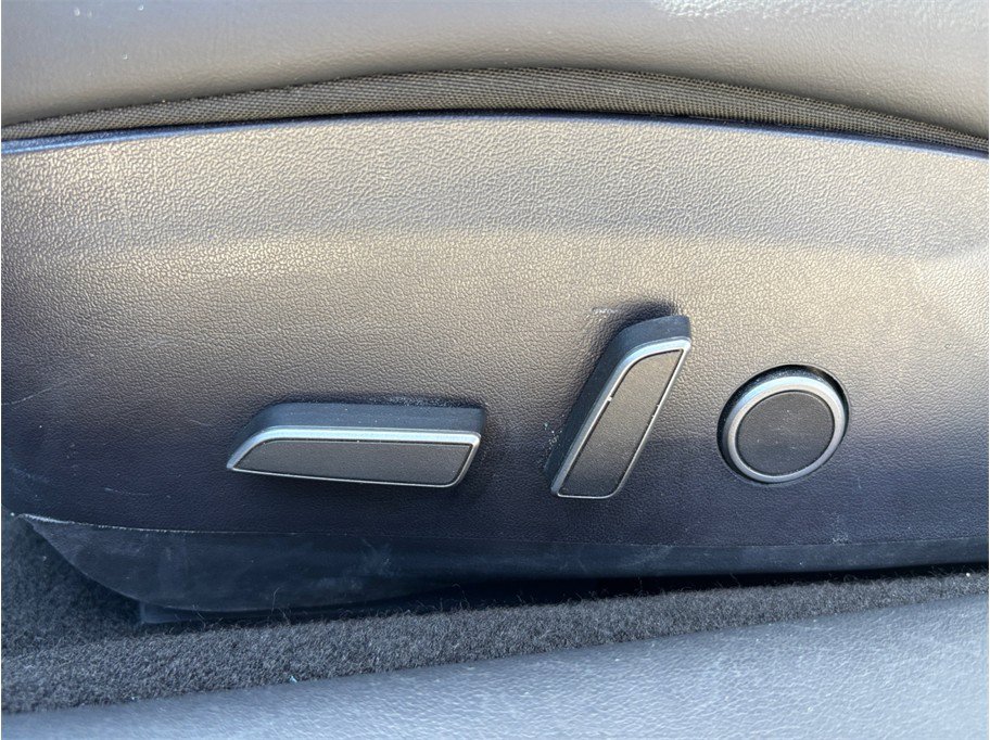 Used 2022 Tesla Model 3 RWD image 17