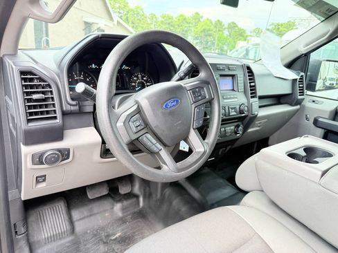 Used 2018 Ford F150 XL w/ Equipment Group 101A Mid RWD image 7