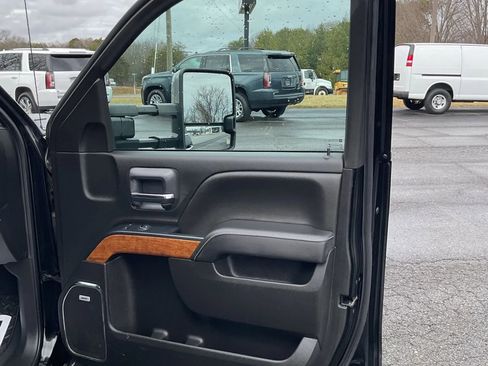 Used 2019 Chevrolet Silverado 3500 High Country w/ Duramax Plus Package image 36