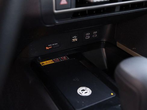 Used 2025 Toyota Camry LE FWD image 19