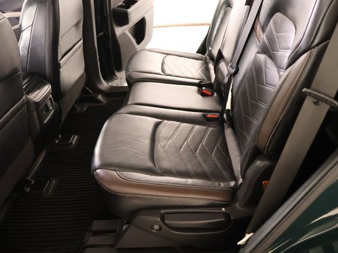 Used 2023 Nissan Pathfinder Platinum w/ Cargo Package FWD image 13