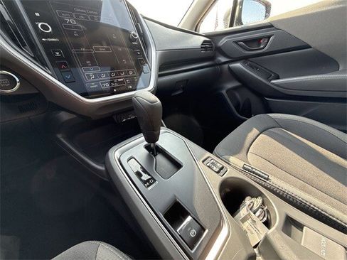 Used 2025 Subaru Crosstrek 2.0i Premium image 19