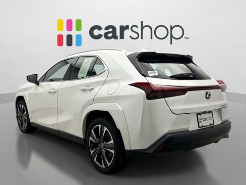 Used 2023 Lexus UX 250h AWD w/ Premium Package image 3