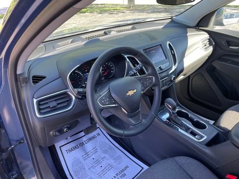 Used 2024 Chevrolet Equinox LT FWD image 11
