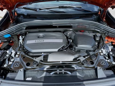 Used 2025 BMW X1 xDrive28i w/ Technology Package AWD/4WD image 25