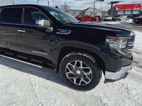 New 2026 GMC Sierra 1500 SLT w/ SLT Premium Plus Package AWD/4WD image 2