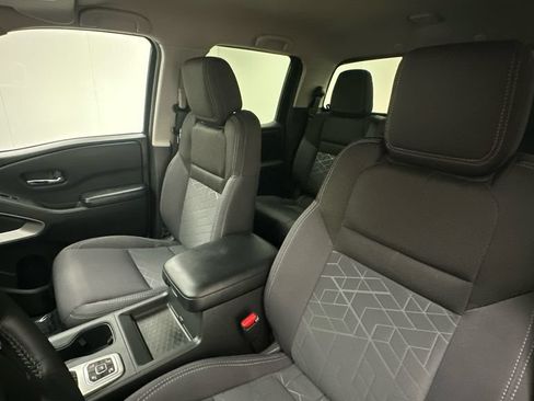 Used 2026 Nissan Frontier SV w/ SV Convenience Package AWD/4WD image 19