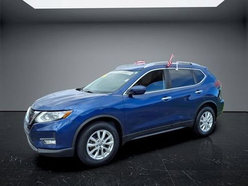Used 2018 Nissan Rogue SV AWD/4WD image 6