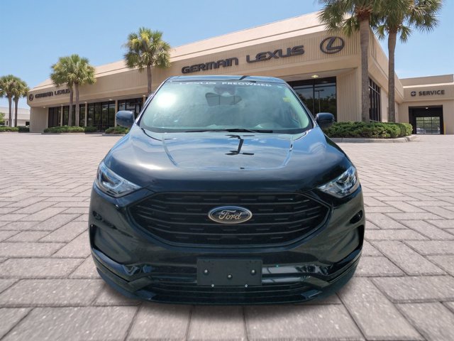 Used 2024 Ford Edge SE w/ Black Appearance Package AWD/4WD image 9