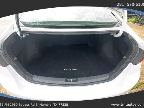 Used 2018 Hyundai Elantra SEL FWD image 17