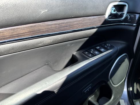 Used 2016 Jeep Grand Cherokee High Altitude image 14