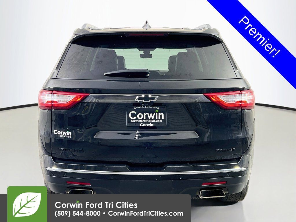 Used 2021 Chevrolet Traverse Premier w/ LPO, Blackout Package AWD/4WD image 14