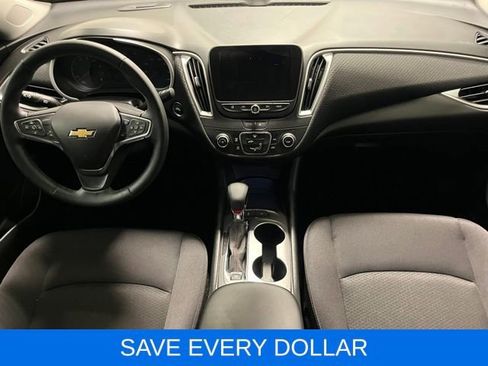 Used 2024 Chevrolet Malibu RS image 2