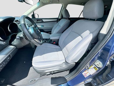 Used 2019 Subaru Outback 2.5i Premium w/ Popular Package #2 AWD/4WD image 25