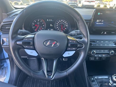 Used 2022 Hyundai Veloster N image 12