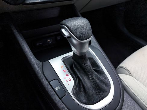 Certified 2023 Kia Forte LXS w/ LXS Technology Package FWD image 24
