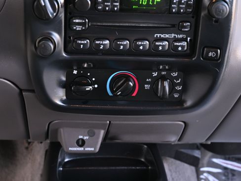 Used 2002 Ford Ranger 4x4 SuperCab image 24