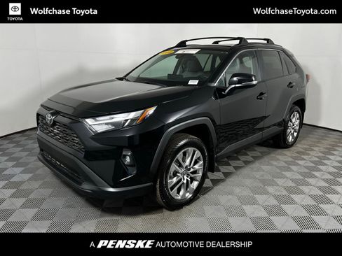 Certified 2025 Toyota RAV4 XLE Premium image 1