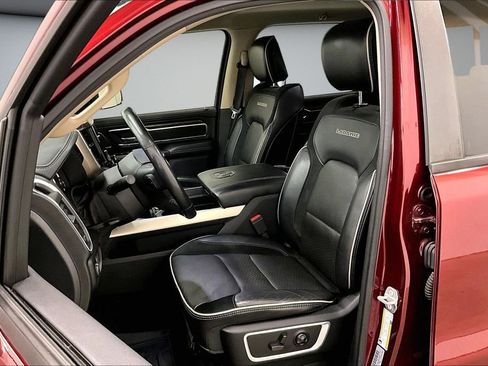 Used 2019 RAM 1500 Laramie RWD image 22