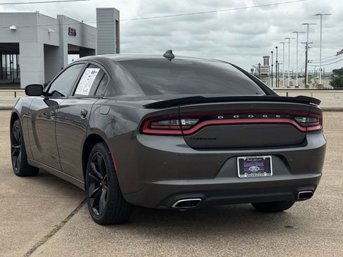 Used 2016 Dodge Charger SXT w/ Plus Group RWD image 6