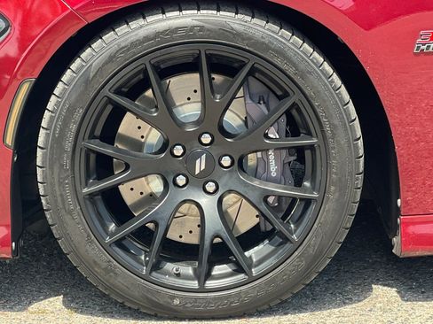 Used 2018 Dodge Charger R/T Scat Pack w/ Dynamics Package RWD image 25