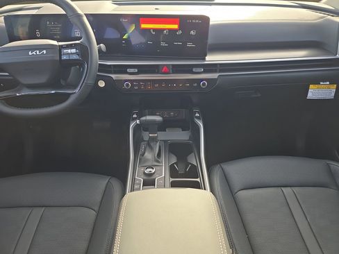 New 2026 Kia Sorento S AWD/4WD image 16