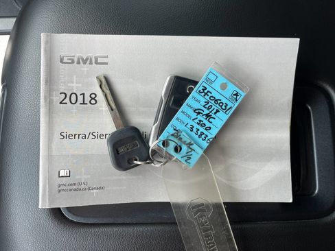 Used 2018 GMC Sierra 1500 SLT AWD/4WD image 10