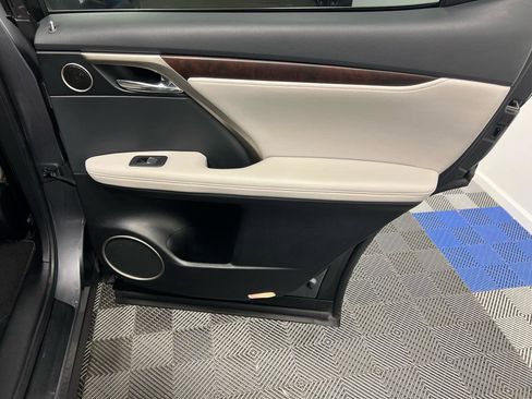 Used 2022 Lexus RX 350 FWD w/ Premium Package image 17