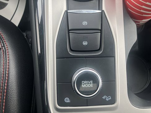 Used 2023 Ford Explorer ST-Line w/ Class IV Trailer Tow Package image 34