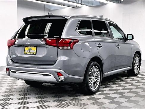 Used 2022 Mitsubishi Outlander SEL image 12