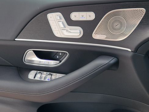 New 2026 Mercedes-Benz GLE 450e 4MATIC image 21