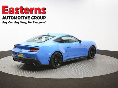 Used 2025 Ford Mustang GT RWD image 38