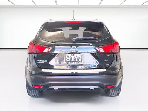 Used 2017 Nissan Rogue Sport SL w/ SL Premium Package image 5